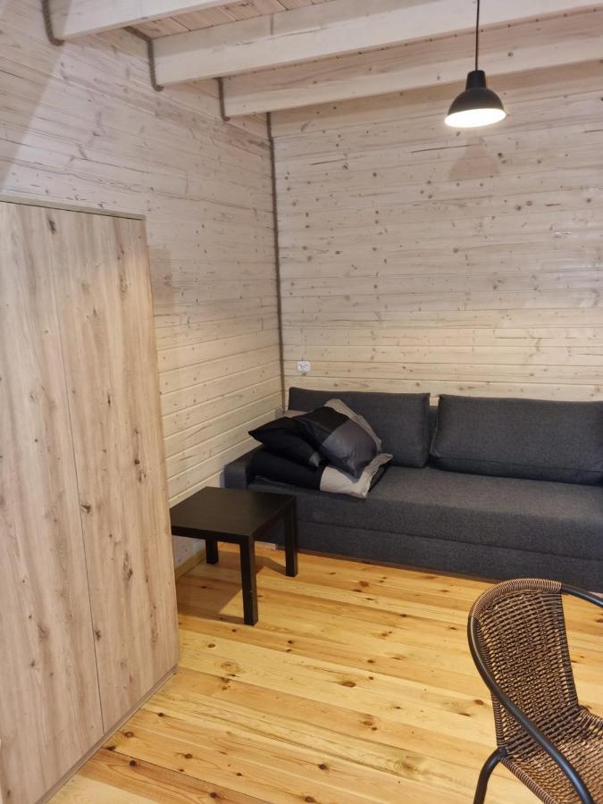 Domki Pod Debami Поберово Экстерьер фото